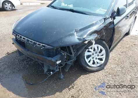 2017 Hyundai Elantra Se from USA, damaged, VIN KMHD74LF4HU415651